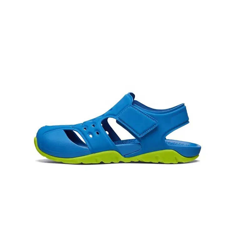 China Brand Customized Outdoor Casual Antistatic Comfortable Beach Closed-Toe Leather Sandals for Boy